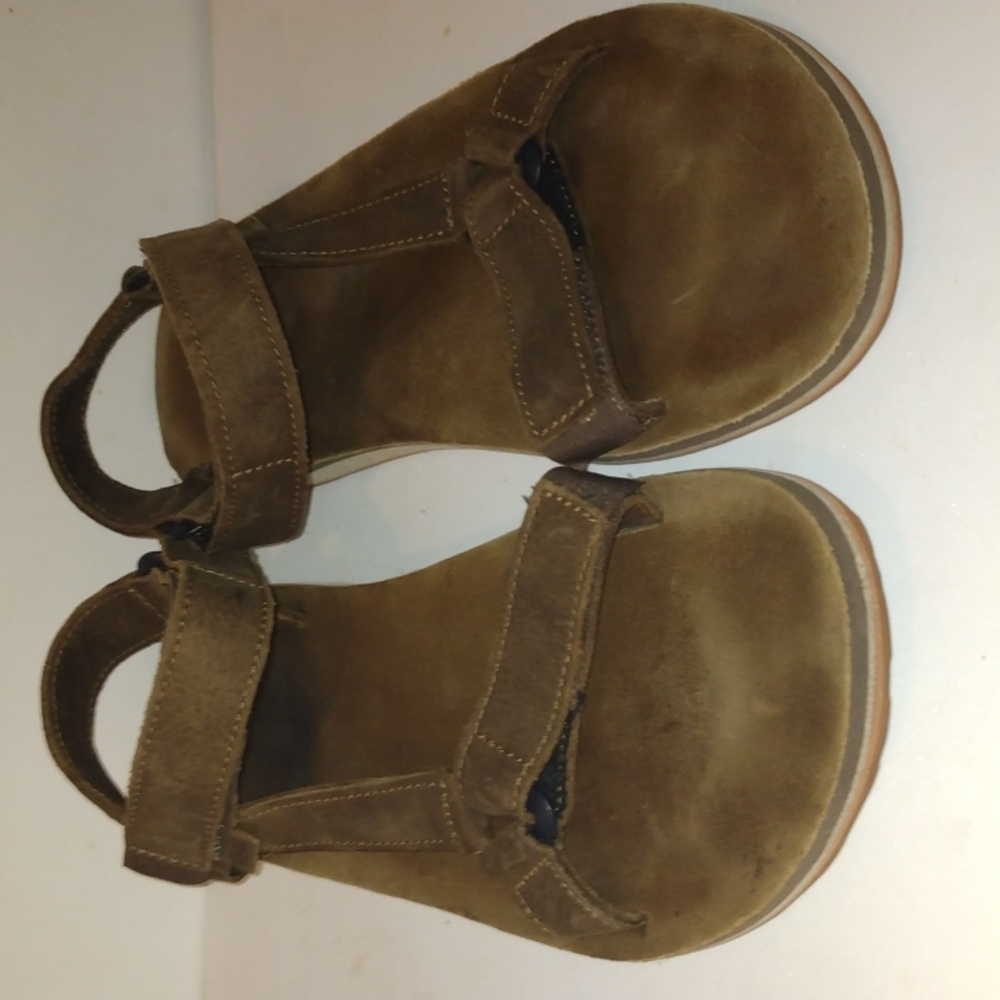Teva Sandals - Picture 3 of 9